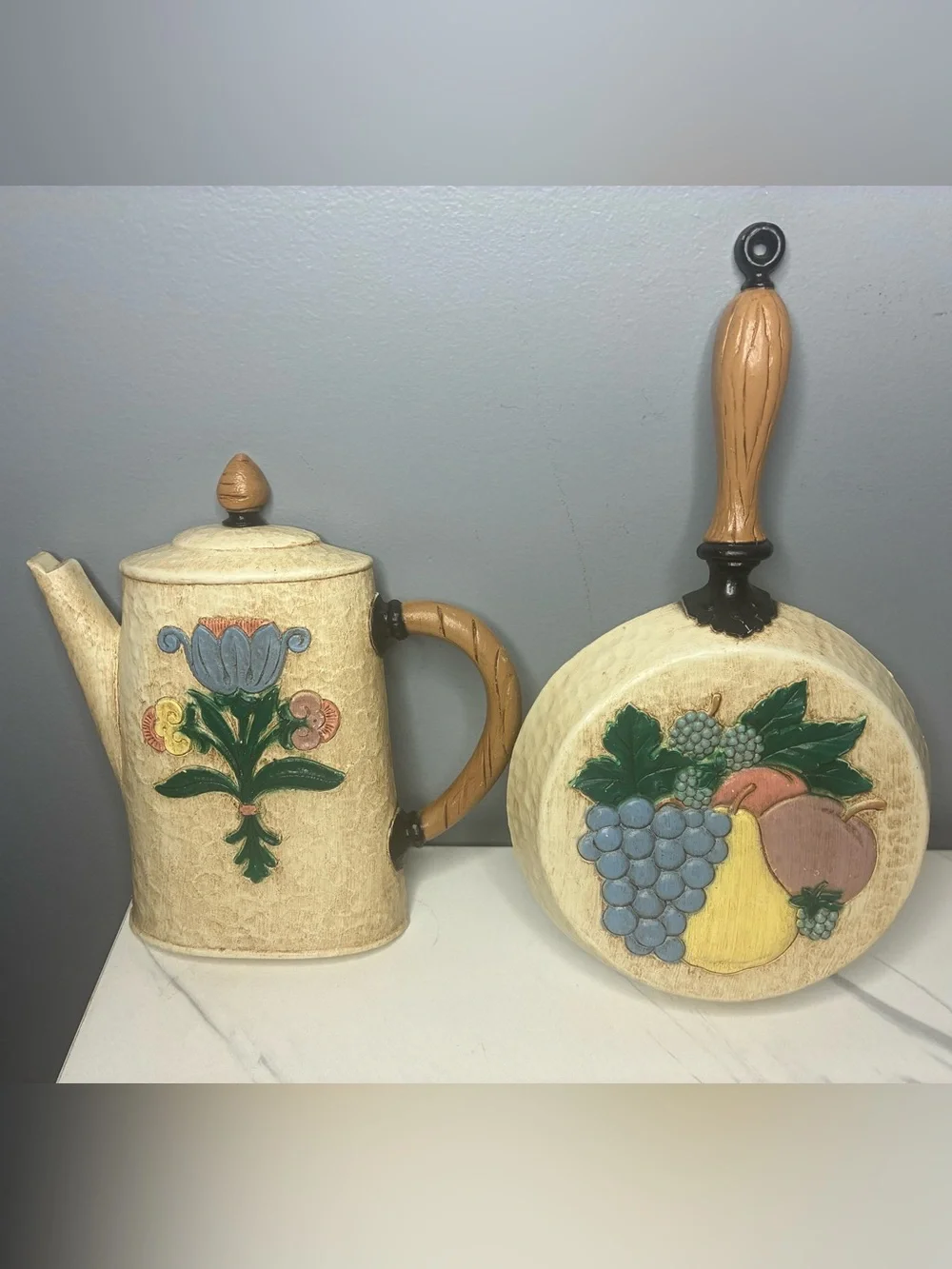 Home Interiors Faux Carved Kitchen Wall Plaques Coffee Pot & Fruit Pan Set